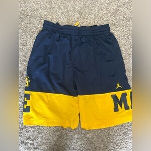 Jordan marquette university athletic shorts, size XL dri fit